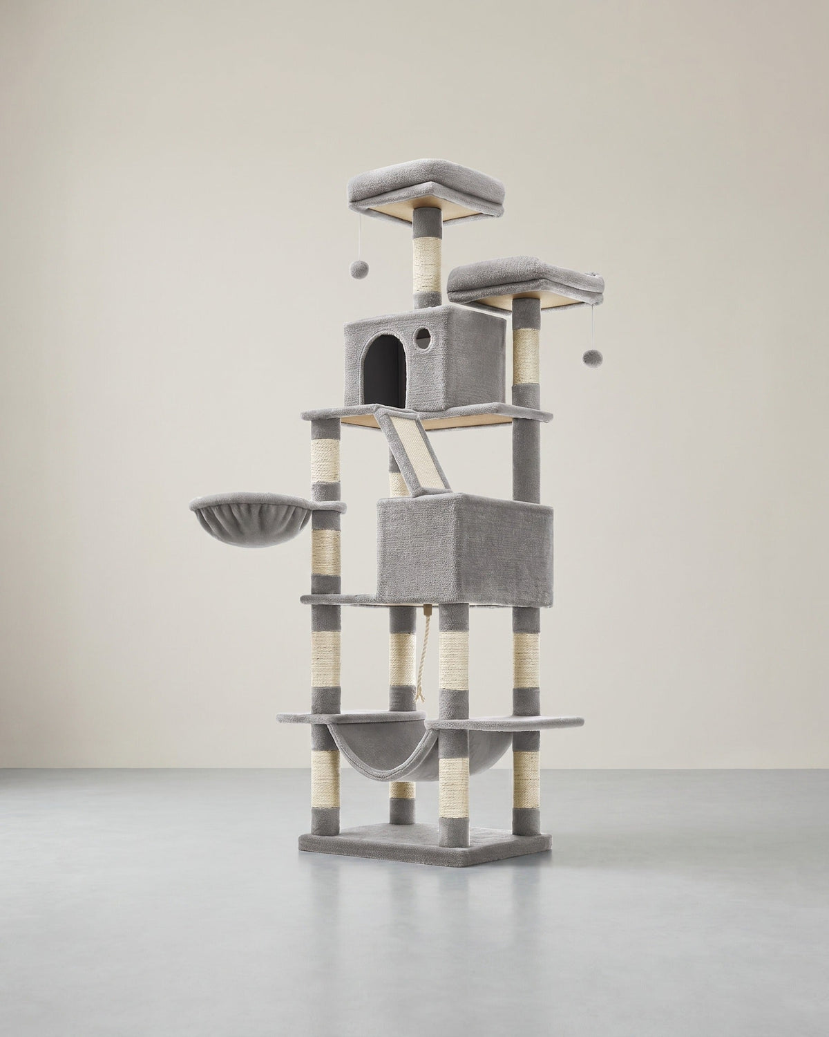 Kratzbaum 206 cm – Der ultimative Spiel- und Ruheplatz für Ihre Katze