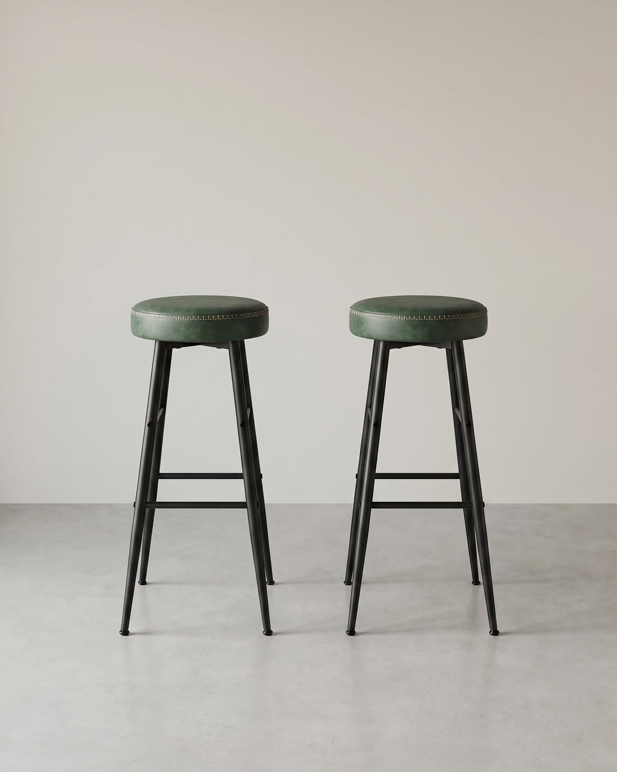 2er-Set Barhocker – EKHO Kollektion – Kunstleder – Bequeme Barhocker mit Fußstütze