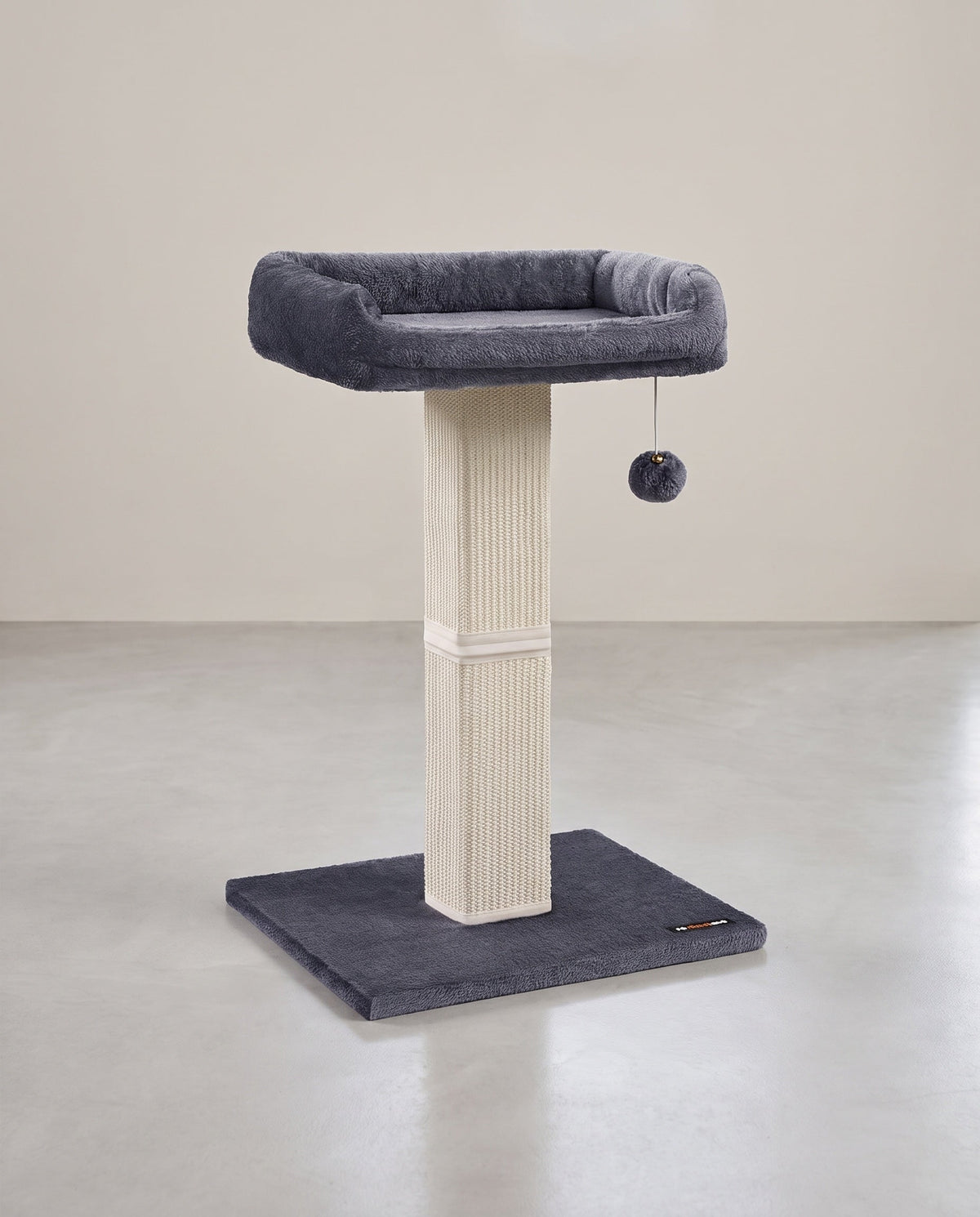 Kratzbaum Mit Erhöhtem Liegeplatz - Stabile Sisal-Kratzsäule - Inklusive Spielball