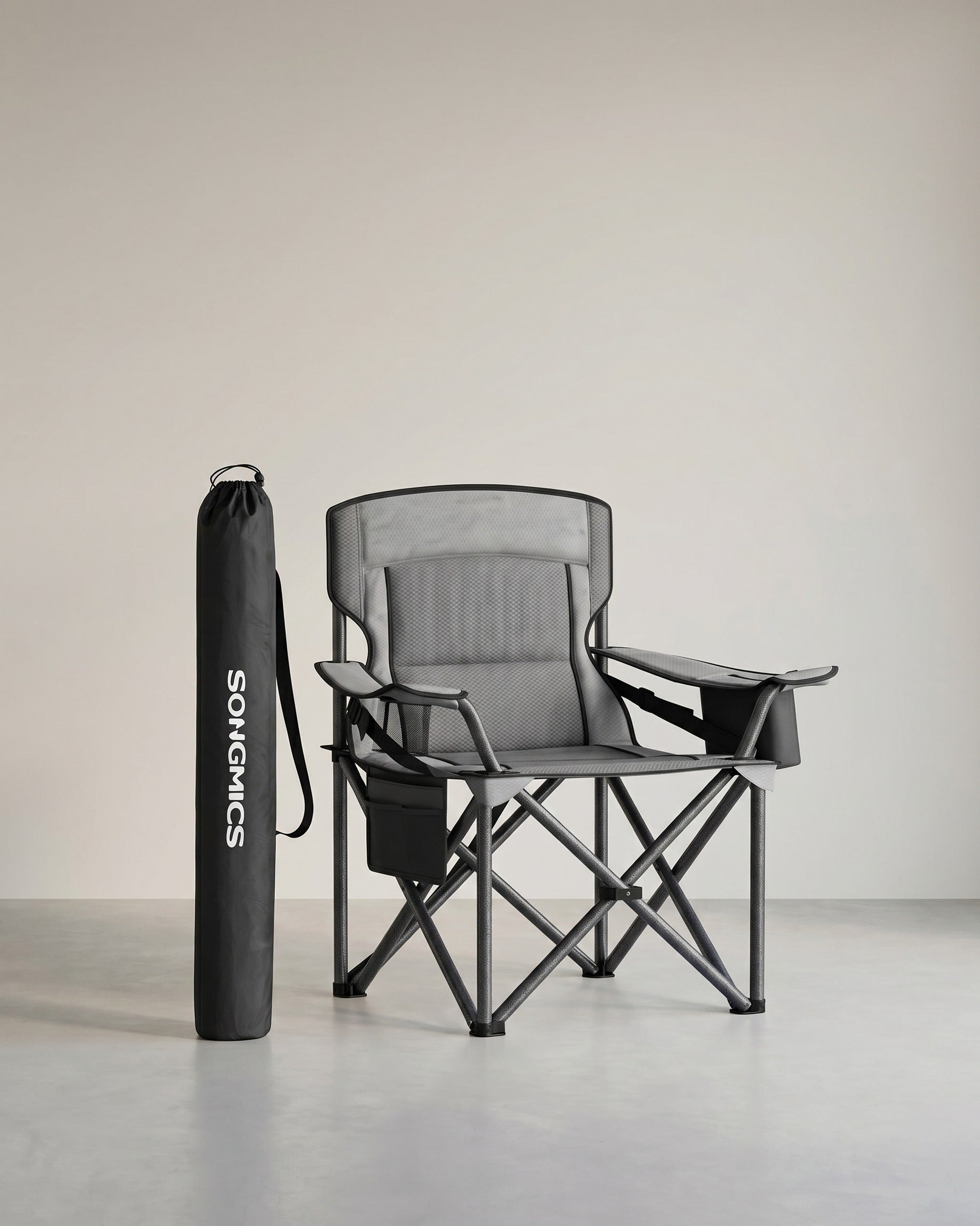 Campingstuhl mit Getränkehalter – 99,5 cm hoch – gepolsterte Sitzfläche – 205 kg Tragkraft – faltbar – 63 x 95 cm