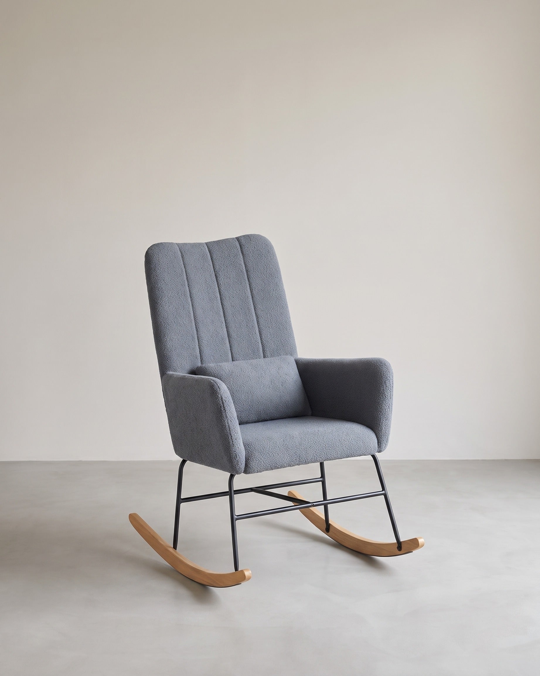 Schaukelstuhl – Bequemer Sessel mit Fleece-Polsterung
