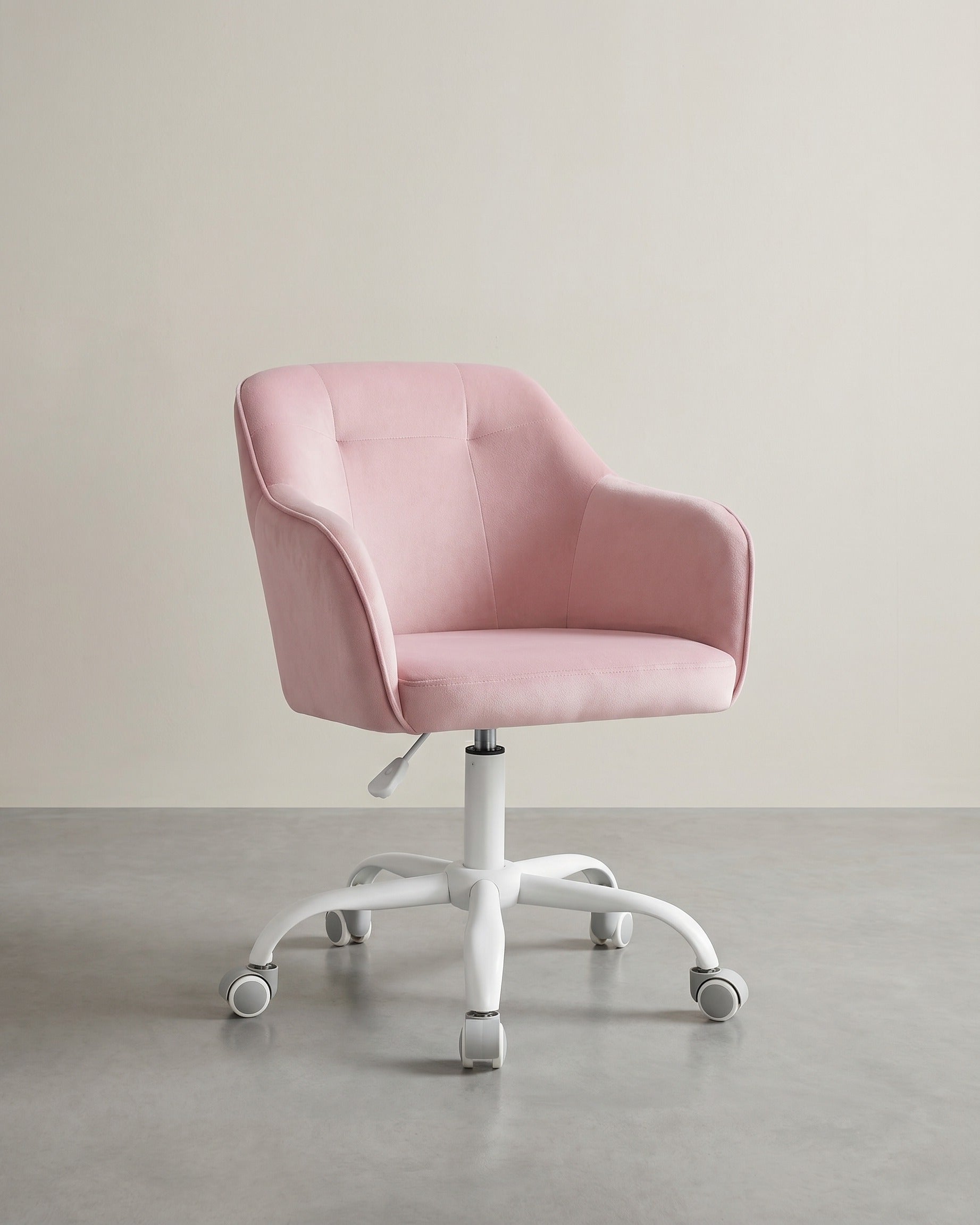 Bürostuhl mit Armlehnen – höhenverstellbar – bequeme Polsterung – 64 cm breit