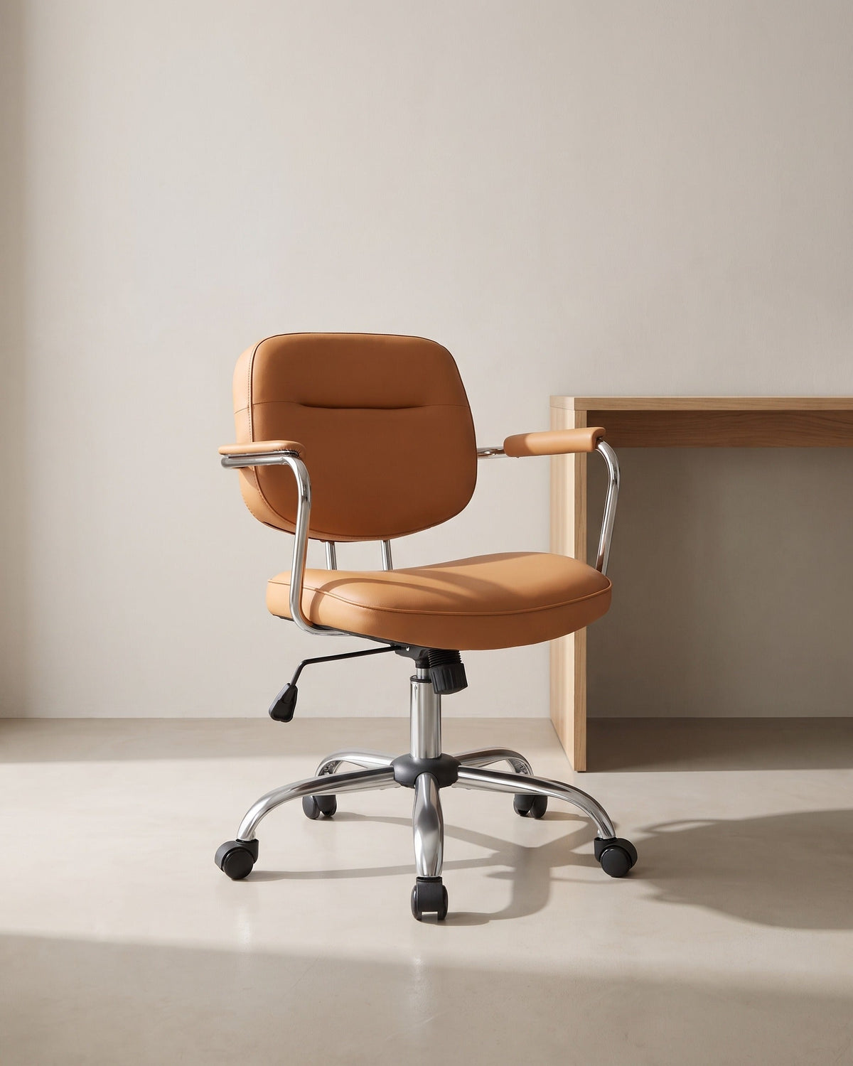 Bürostuhl Kunstleder – Ergonomisch, drehbar und höhenverstellbar – Mit Wippfunktion und breiten Armlehnen