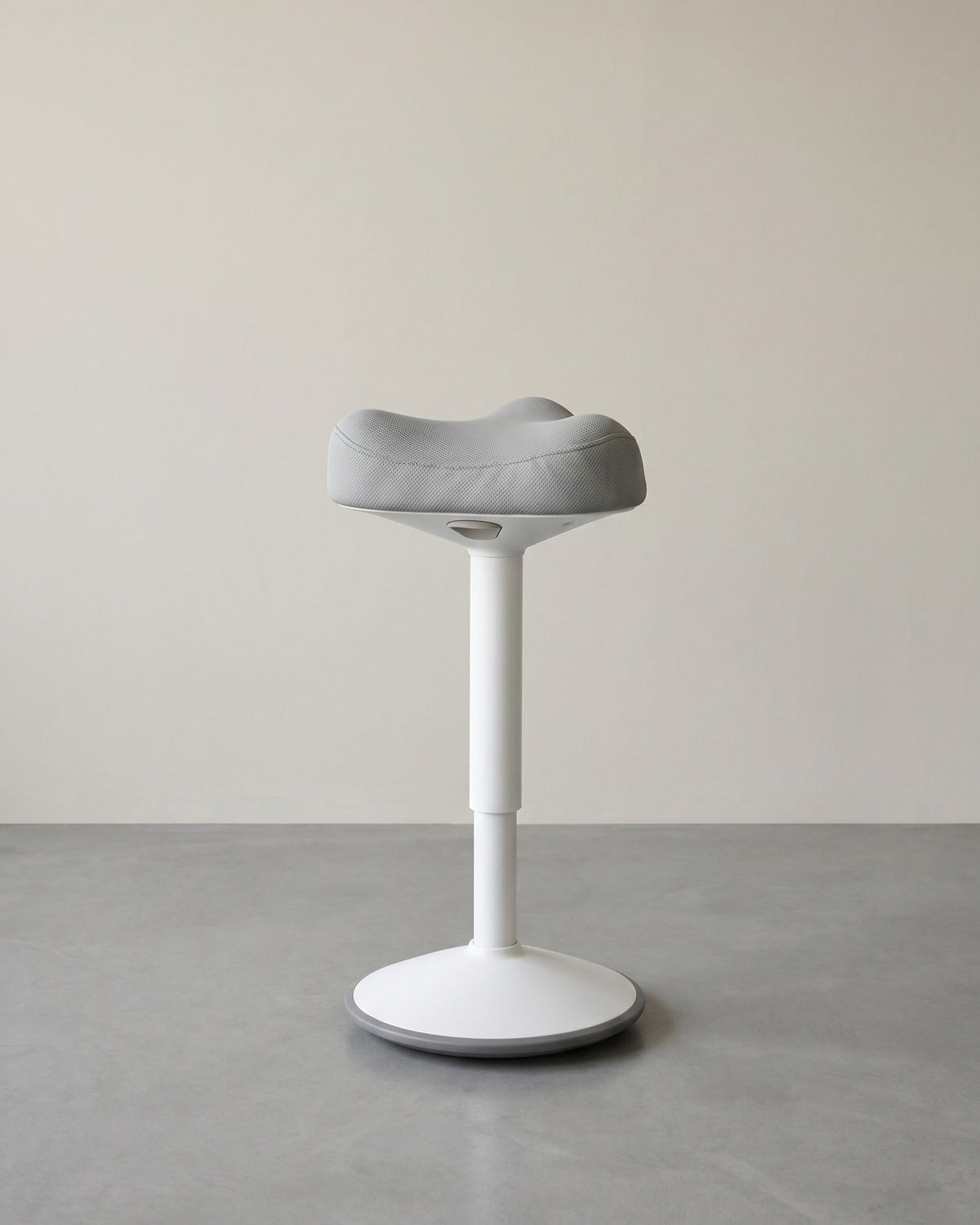 Ergonomischer Sattelhocker – Verstellbares Stahlgestell – Bequemer und aktiver Sitzkomfort